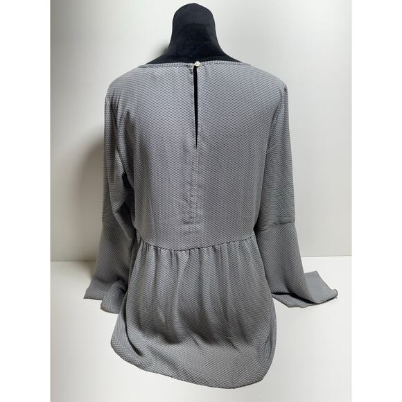 Ann Taylor Loft Top Sz S Gray Bell Sleeve Lightweight Popover Blouse - Picture 2 of 8